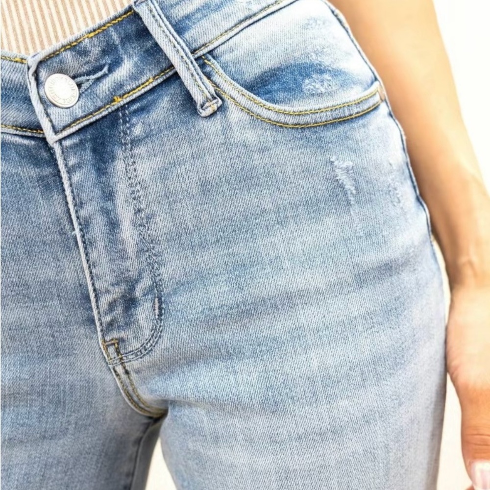 Judy Blue Victory Royale High Rise Straight Jeans